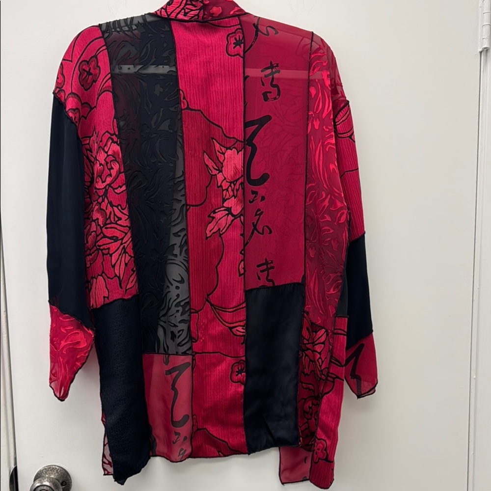 Chico's Size 0 (Small) Red and Black Kimono - Picture 3 of 3